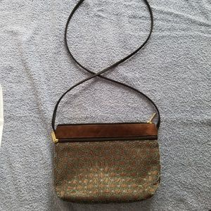 DannyK crossbody